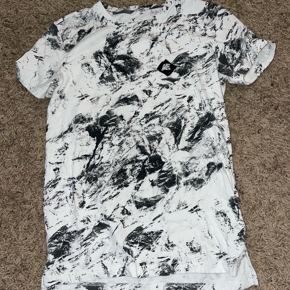 American eagle tshirt